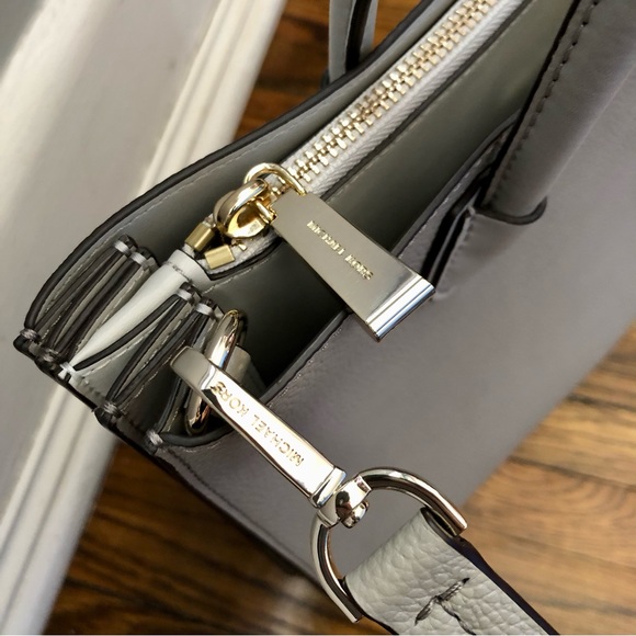 Michael Kors Large Grey Mercer Pebbled Accordion Tote Crossbody Shoulder Bag - Picture 5 of 16